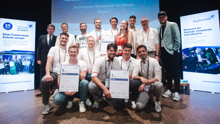 Hightech-Diebstahlschutz für E-Bikes: Regensburger Startup 2Lock gewinnt Businessplan Wettbewerb Nordbayern